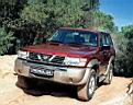 nissan_patrol_05.jpg
